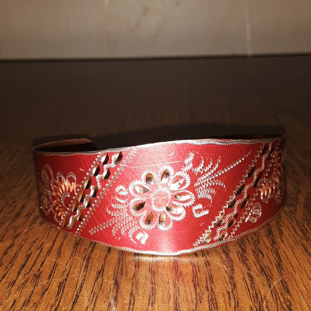 BEAUTIFUL COPPER RED BOHO CUFF BRACELET - Picture 1 of 2